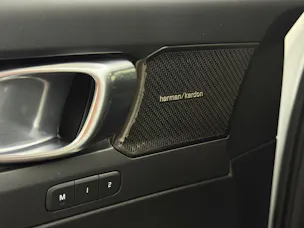 Volvo XC40 D4 AWD R-Design Geartronic