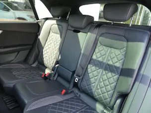 Audi Q8 55 TFSI quattro tiptronic