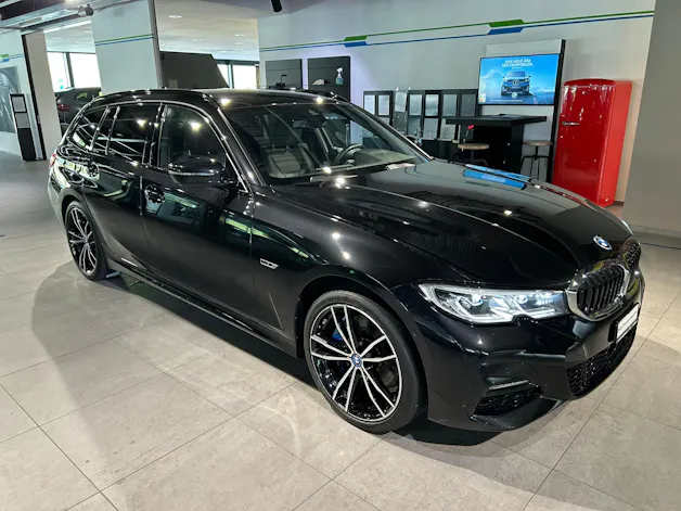 BMW 320e Touring M Sport Steptronic
