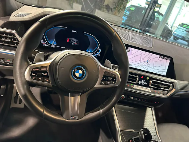 BMW 320e Touring M Sport Steptronic