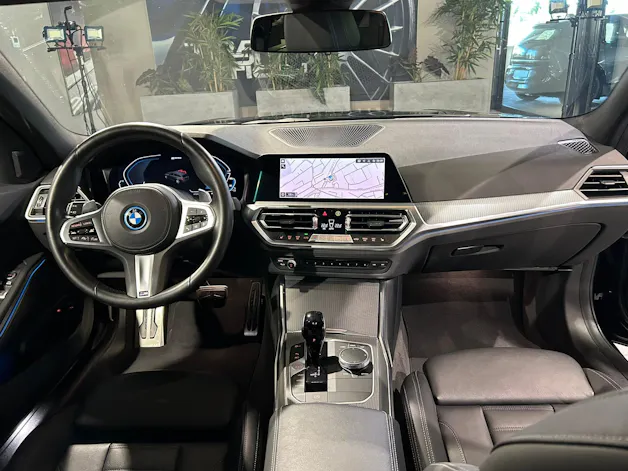 BMW 320e Touring M Sport Steptronic