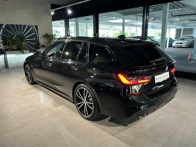 BMW 320e Touring M Sport Steptronic