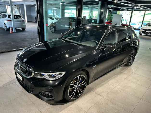 BMW 320e Touring M Sport Steptronic