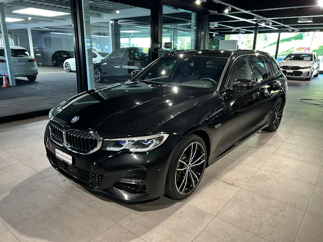 BMW 320e Touring M Sport Steptronic