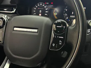 Land Rover Range Rover Velar R-Dynamic P 250 SE Automatic