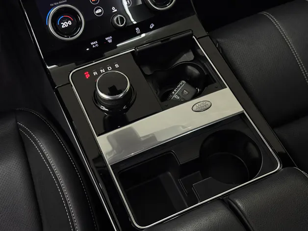 Land Rover Range Rover Velar R-Dynamic P 250 SE Automatic