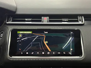 Land Rover Range Rover Velar R-Dynamic P 250 SE Automatic