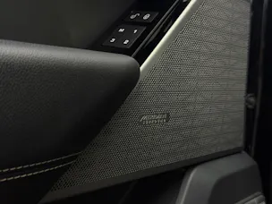 Land Rover Range Rover Velar R-Dynamic P 250 SE Automatic