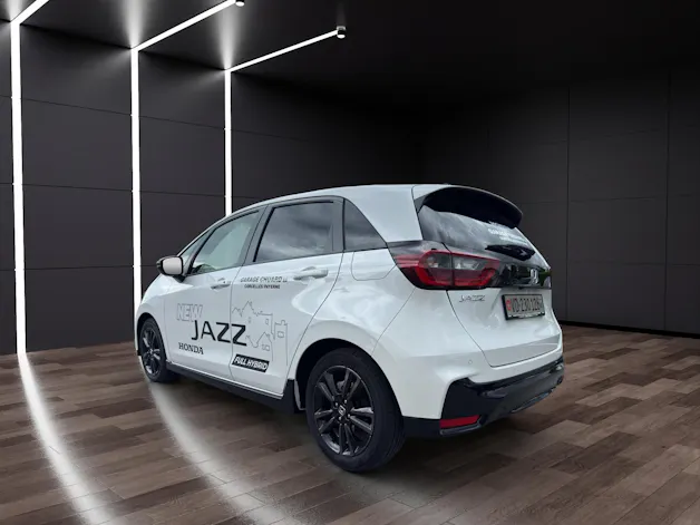 Honda Jazz 1.5i-MMD Advance Sport E-CVT