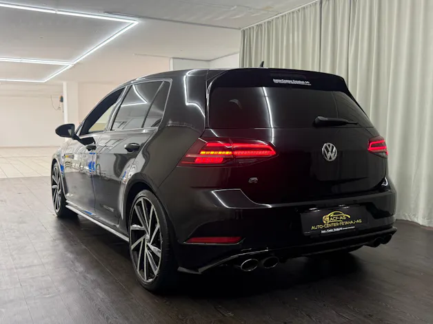 VW Golf 2.0 TSI R 4Motion DSG