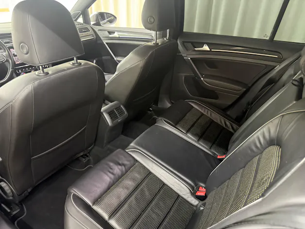 VW Golf 2.0 TSI R 4Motion DSG