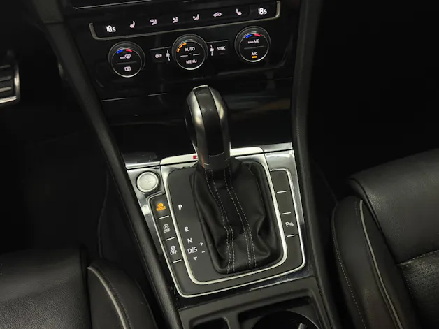 VW Golf 2.0 TSI R 4Motion DSG