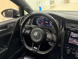 VW Golf 2.0 TSI R 4Motion DSG