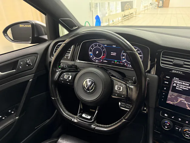 VW Golf 2.0 TSI R 4Motion DSG
