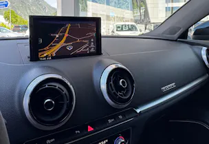 Audi RS3 Limousine 2.5 TSI quattro S-tronic