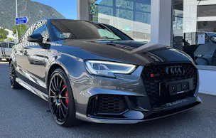 Audi RS3 Limousine 2.5 TSI quattro S-tronic