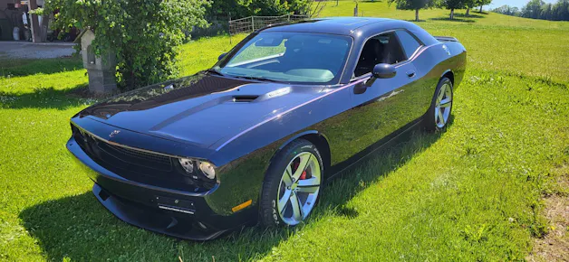 Dodge USA Challenger 6.1 HEMI SRT8