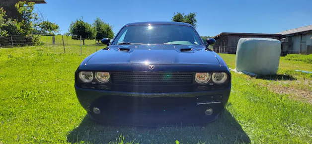 Dodge USA Challenger 6.1 HEMI SRT8