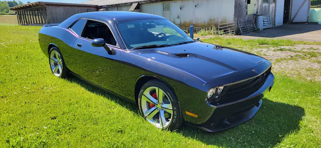 Dodge USA Challenger 6.1 HEMI SRT8