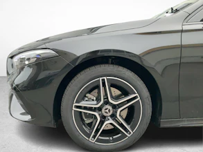 https://vehicle.imgix.net/4334066/8d5b4e92-c84d-4c36-b00e-11404a86518e.jpg