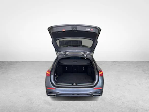 https://vehicle.imgix.net/4334083/7c05a1a6-de28-4eed-bb59-9e88bfd8116f.jpg