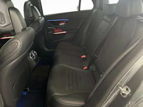 https://vehicle.imgix.net/4334083/85dbec72-648e-44f0-a457-bab251e25be3.jpg
