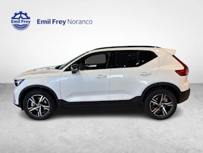 https://vehicle.imgix.net/4334089/21438c76-299a-43b9-9d28-ae0ed42ca118.jpg