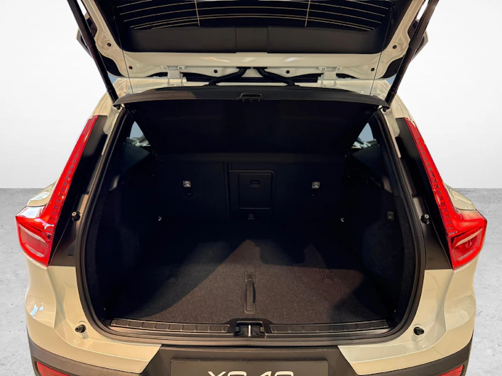 image du véhicule VOLVO XC40
