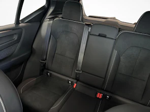 image du véhicule VOLVO XC40 2.0 B3 MH Plus Dark