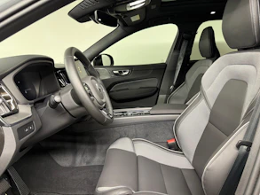 https://vehicle.imgix.net/4334105/93426e34-cc38-4baa-82c0-831ffaba5e92.jpg