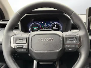 Toyota Hilux Double Cab.-Pick-up 2.8 D-4D MHEV 204 Style
