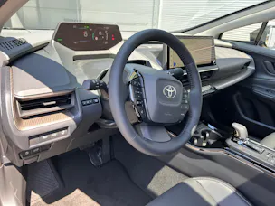 Toyota Prius 2.0 Plug-In-Hybrid Premium
