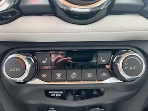 Nissan Juke 1.0 DIG-T N-Design