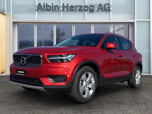 Volvo XC40 2.0 D4 Momentum AWD