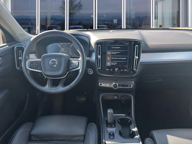 Volvo XC40 2.0 D4 Momentum AWD
