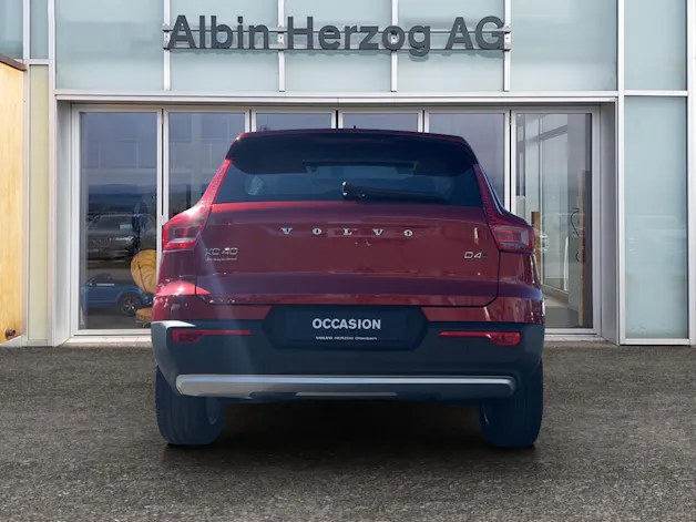 Volvo XC40 2.0 D4 Momentum AWD