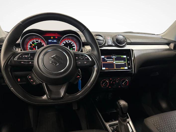 Fahrzeugbild SUZUKI SWIFT