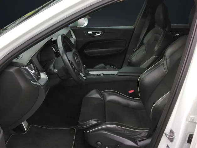 Volvo XC60 2.0 T6 R-Design AWD