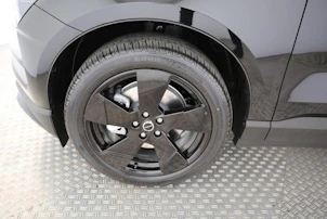 Fahrzeugbild VOLVO EX30 E60 Plus Swiss Black Edition