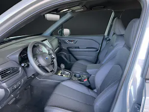 Subaru Forester Station 2.0i e-Boxer Swiss Plus