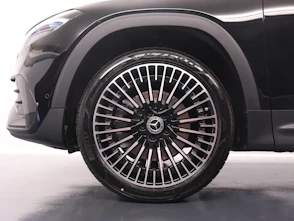 Fahrzeugbild MERCEDES-BENZ EQB 350 Swiss Star AMG Line 4matic