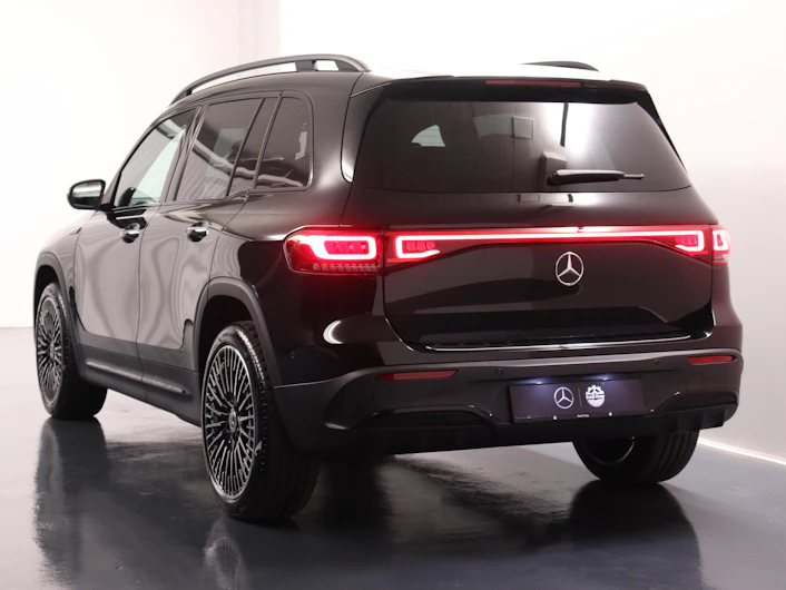 Fahrzeugbild MERCEDES-BENZ EQB 350