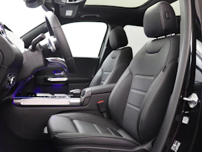 Fahrzeugbild MERCEDES-BENZ EQB 350 Swiss Star AMG Line 4matic