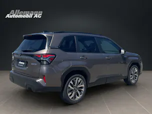 Subaru Forester Station 2.0i e-Boxer Luxury
