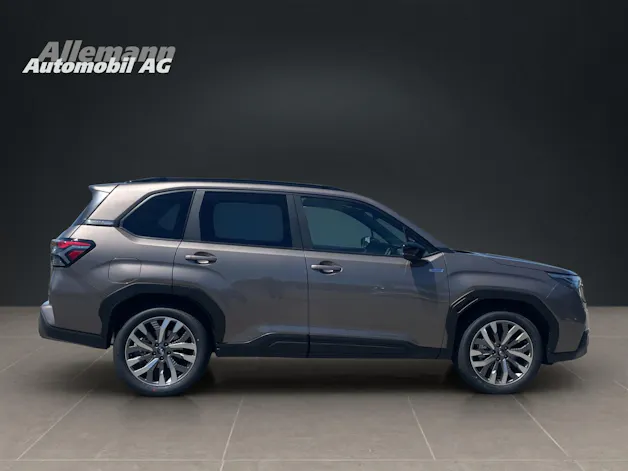Subaru Forester Station 2.0i e-Boxer Luxury