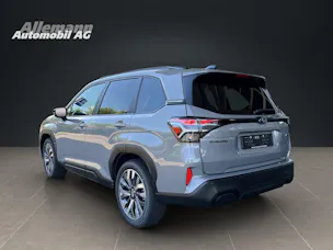Subaru Forester Station 2.0i e-Boxer Luxury