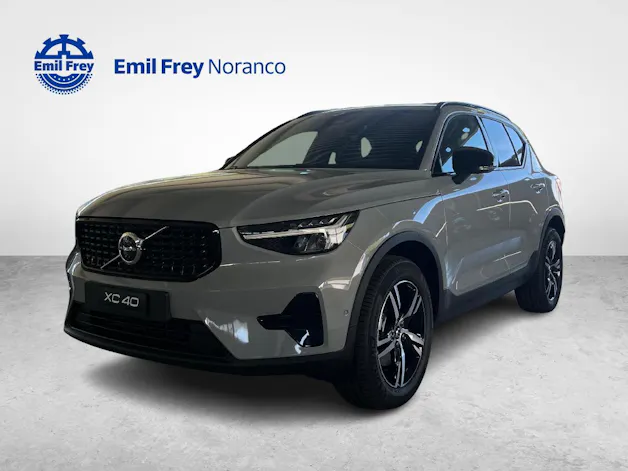 VOLVO XC40 2.0 B3 MH Plus Dark