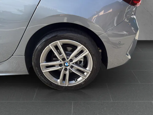 BMW 118i