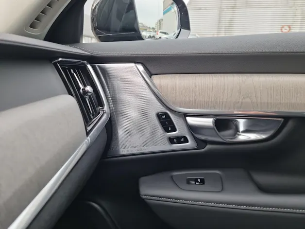 Volvo V90 2.0 T8 TE eAWD XCLUSIVE Ultimate Dark