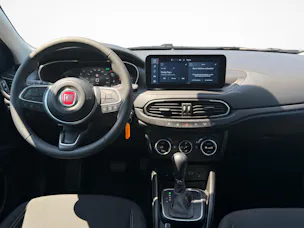Fiat Tipo SW 1.5 Hybrid Swiss Cross